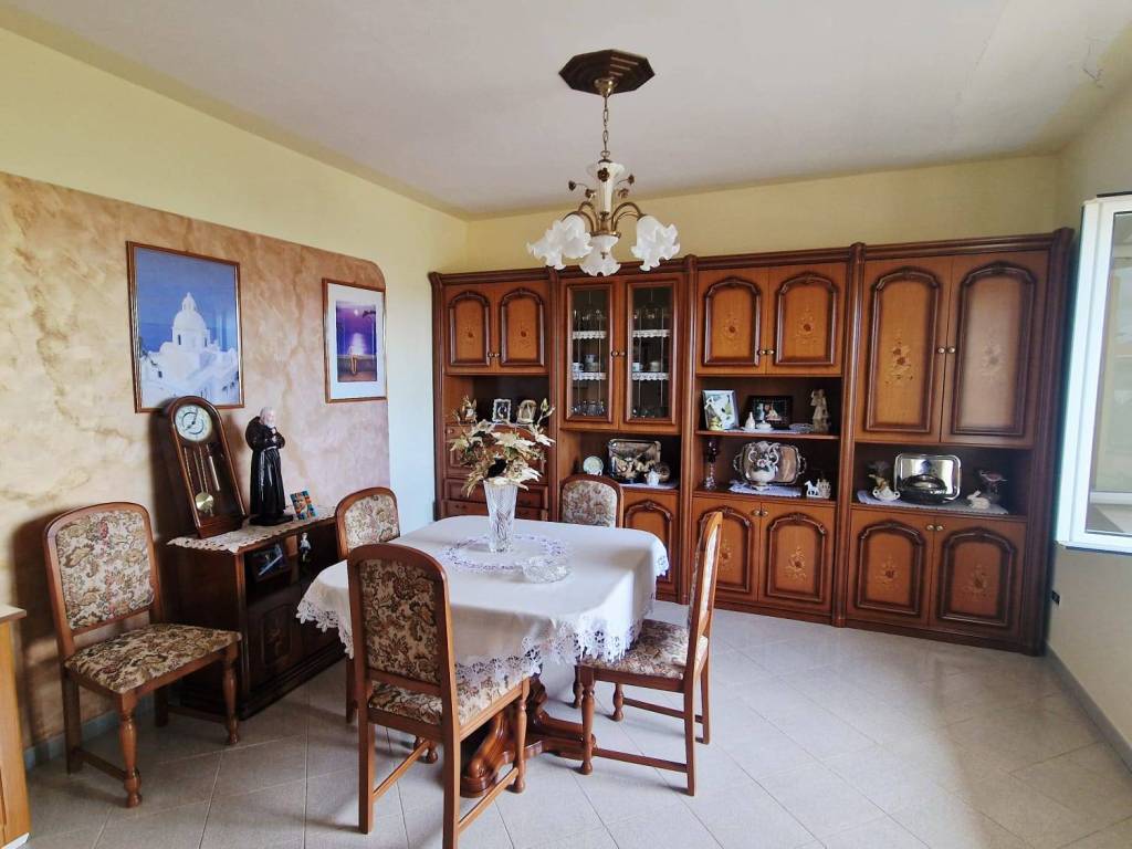 Villa a Crotone in Via dei Garofani, 5 - Foto 4