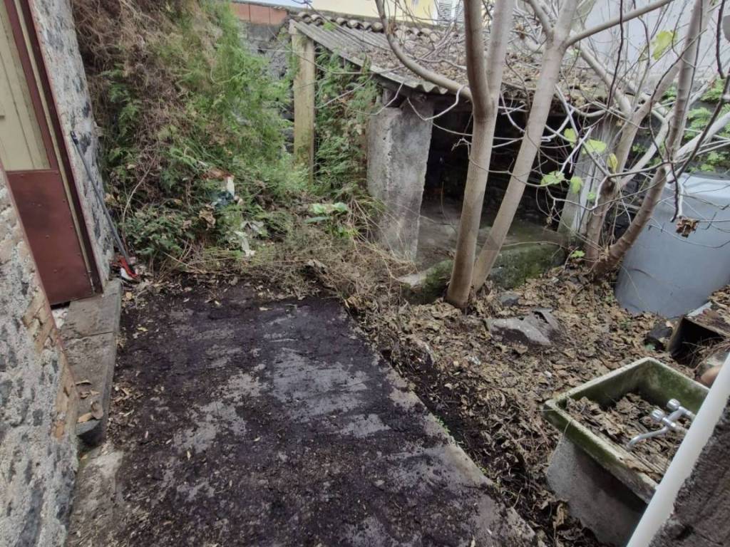 Casa indipendente a Belpasso in Via Quinta Traversa, 1 - Foto 5
