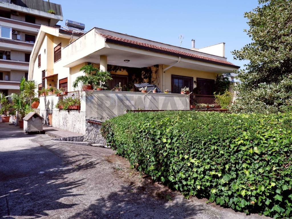 Villa a Caserta - Foto 3