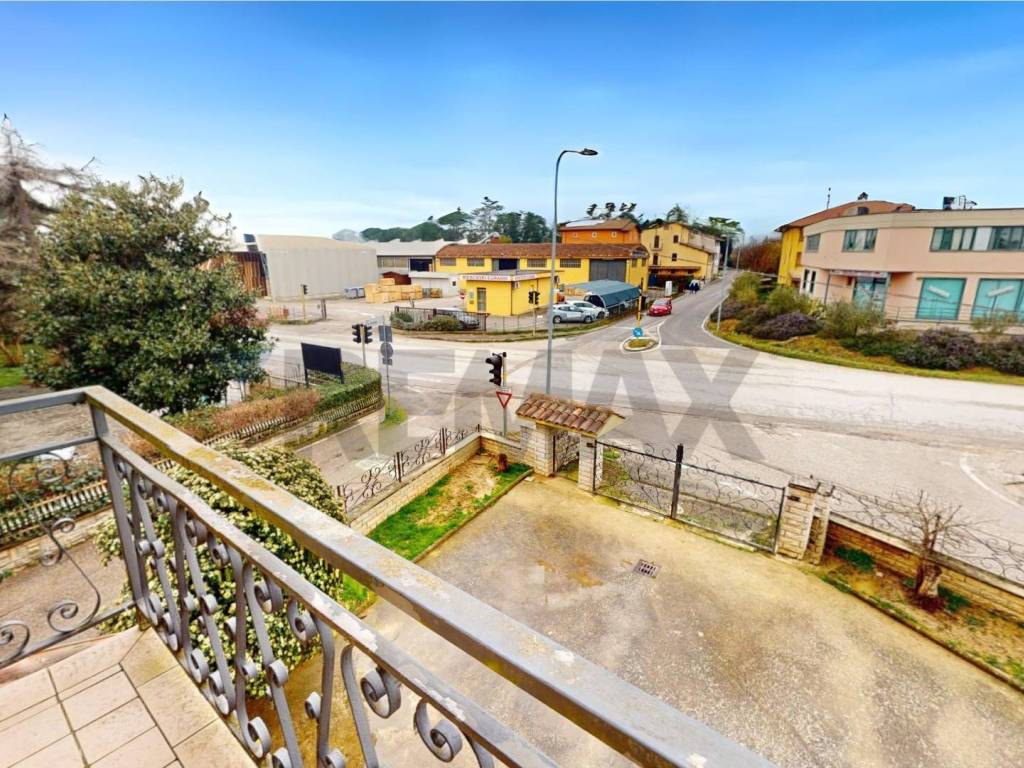 Casa indipendente a Bastia umbra - Foto 3