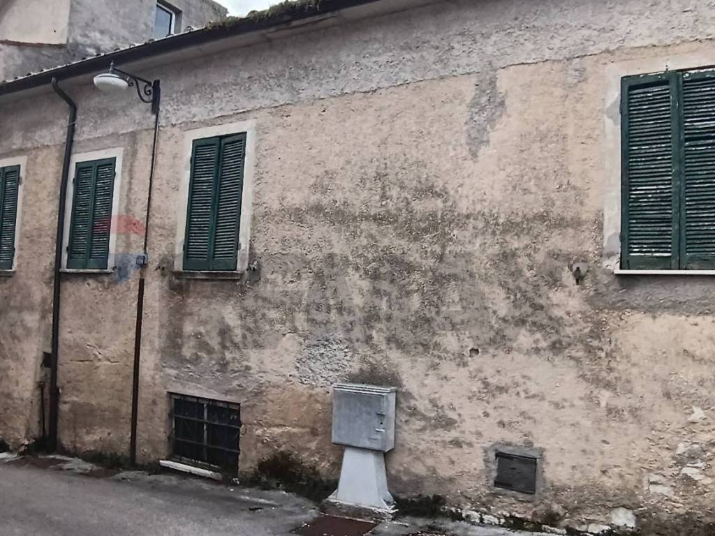 Casa indipendente a Gualdo tadino in Frazione Rigali, 42 - Foto 3
