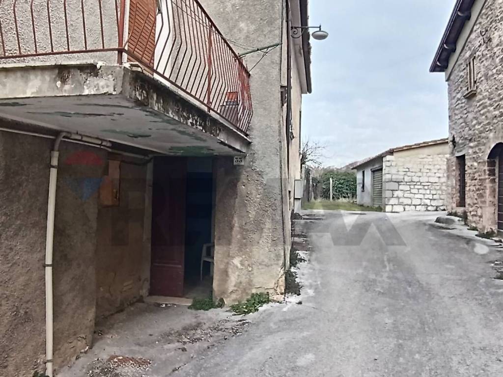 Casa indipendente a Gualdo tadino in Frazione Rigali, 42 - Foto 4