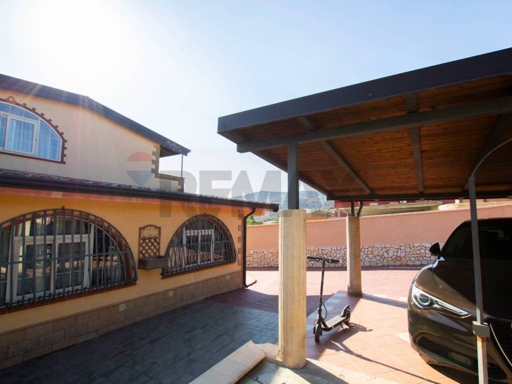 Villa a Siracusa in via Luigi Volpicelli, 46 - Foto 3