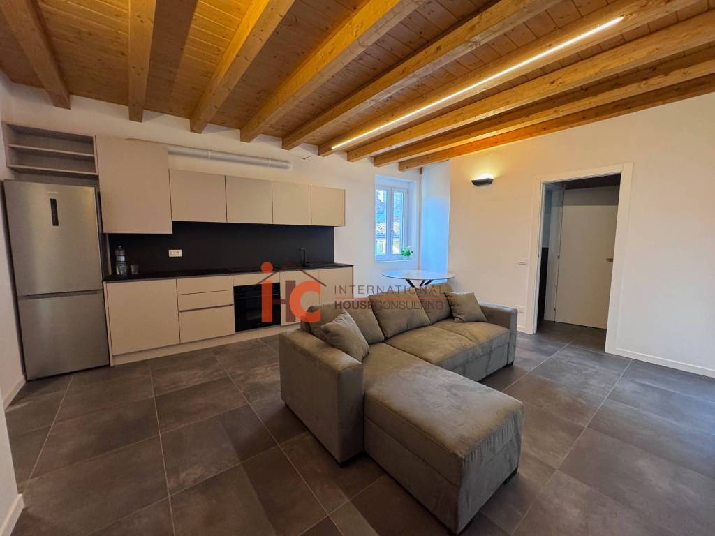 Appartamento a Bergamo in Via Gianbattista Moroni, 20 - Foto 2