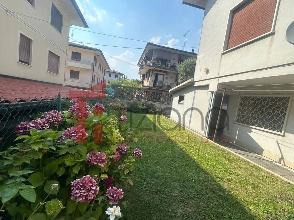 Villa a Chiampo in Via Monte Montello - Foto 5