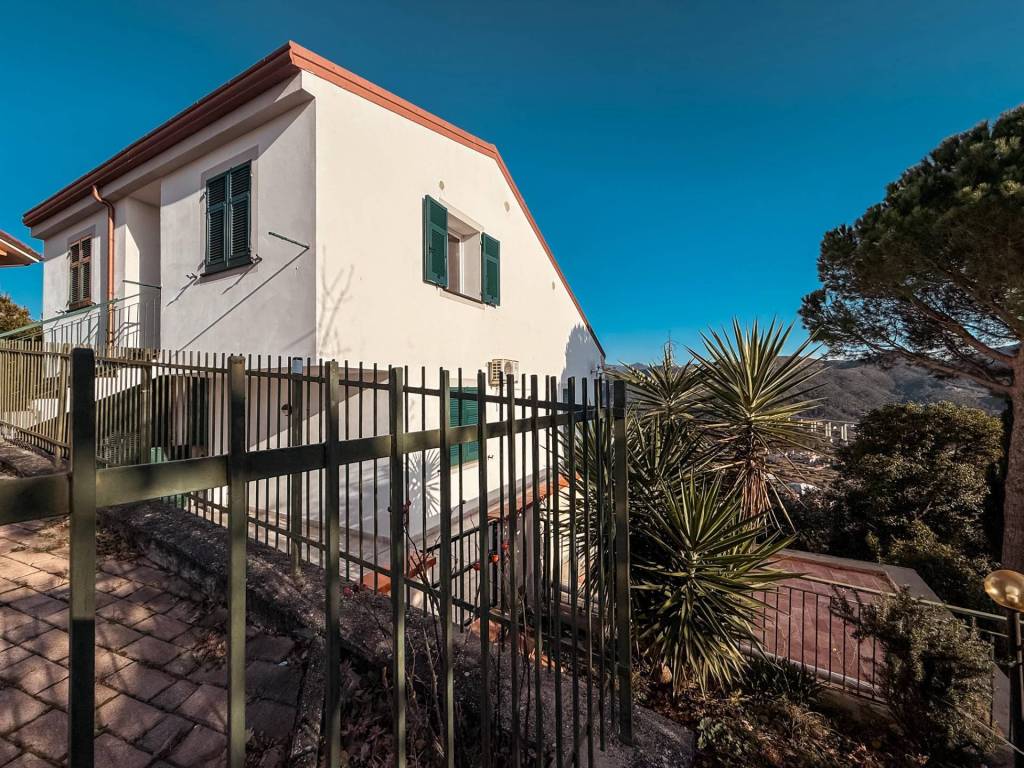 Appartamento a Casarza ligure in Via Costa di Verici, 32 - Foto 2