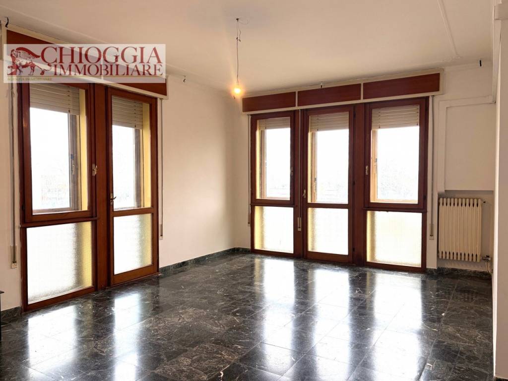 Appartamento a Chioggia in Viale Cristoforo Colombo - Foto 2