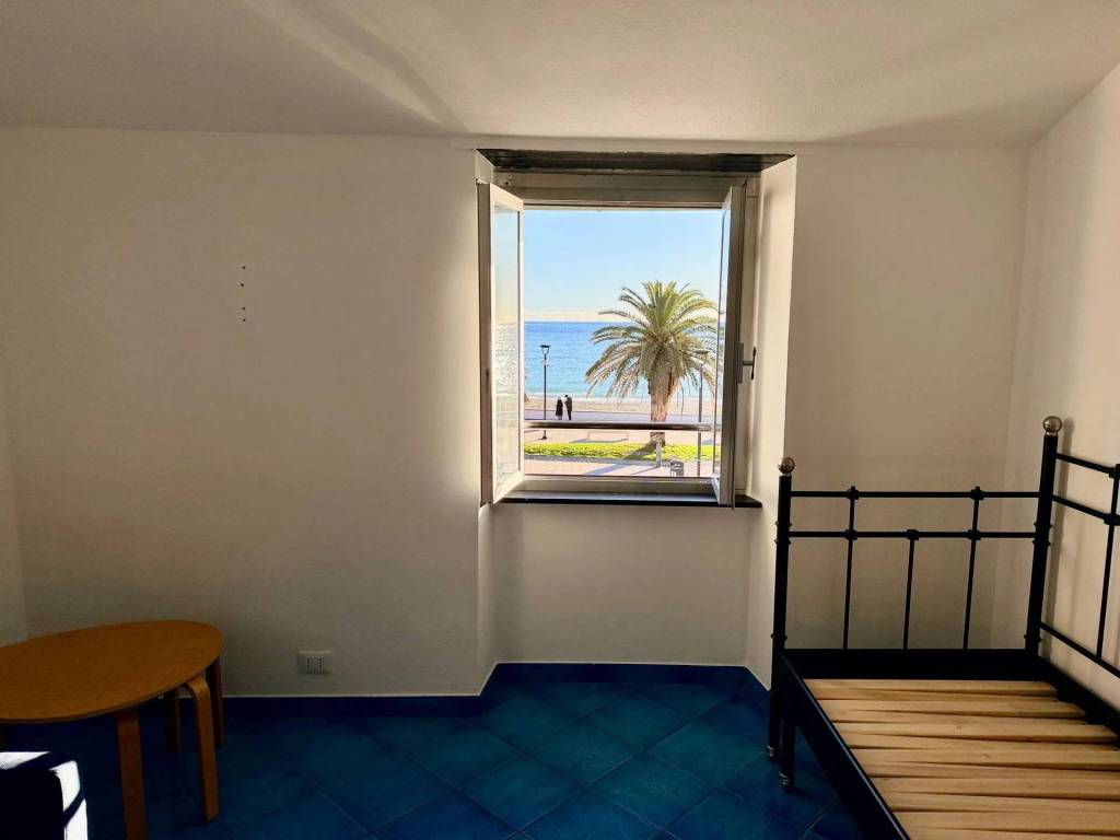 Appartamento a Sestri levante in Via Benedetto Brin, 44 - Foto 2