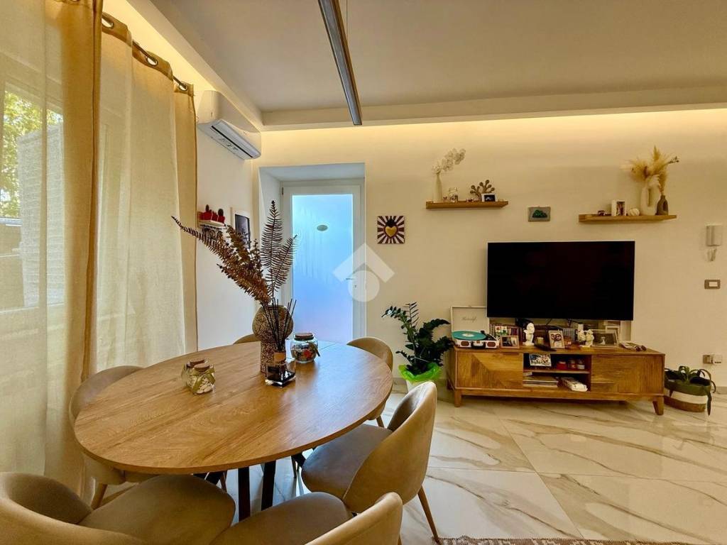 Appartamento a Ischia in Via delle Ginestre, 22 - Foto 4