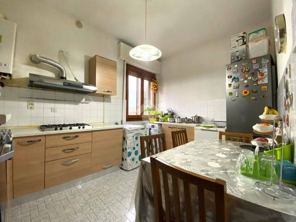 Appartamento a Prato in Via Paolo Giorgi - Foto 2