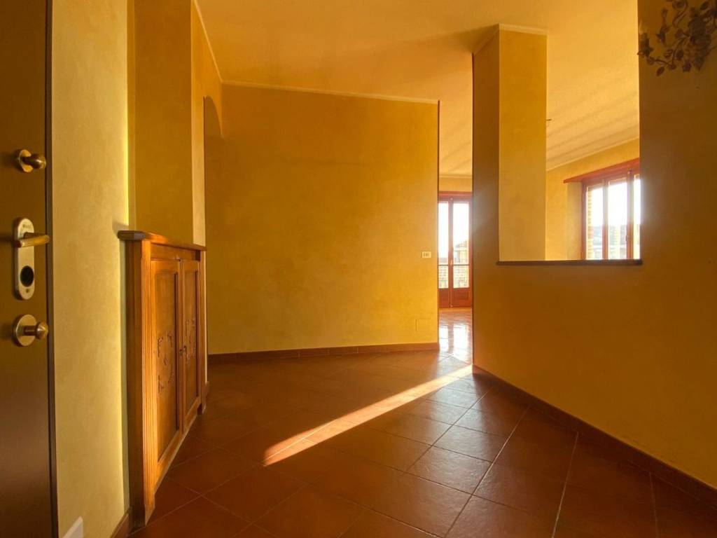 Appartamento a Rivoli in Corso Susa, 17 - Foto 2