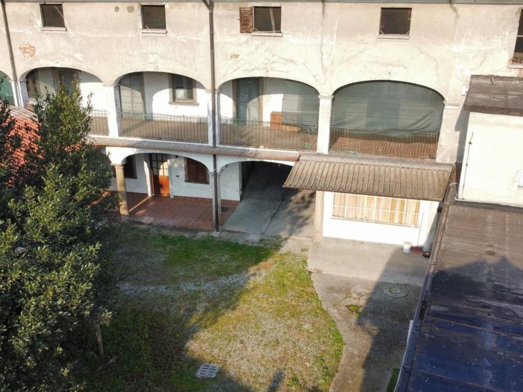 Rustico / casale a Boltiere in Via Don Giuseppe Ronchetti - Foto 5