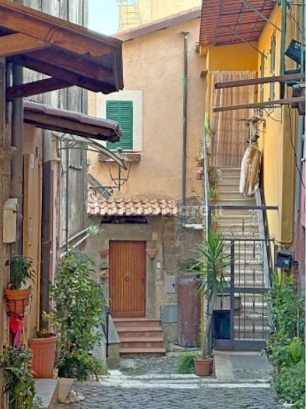 Appartamento a Genzano di roma in Via Scaloni - Foto 2