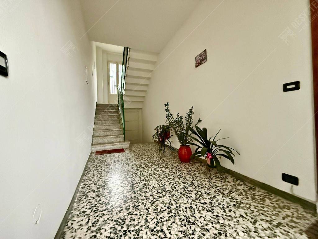 Appartamento a Varese in Via Colombée, 42 - Foto 2