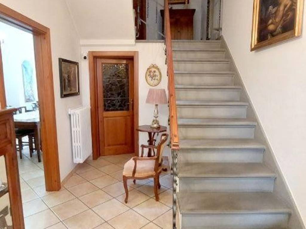 Casa indipendente a Prato in Via della Previdenza - Foto 5