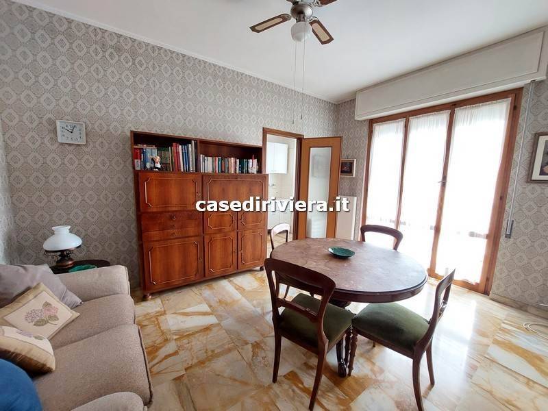 Appartamento a Finale ligure in Viale Dante 50 - Foto 5