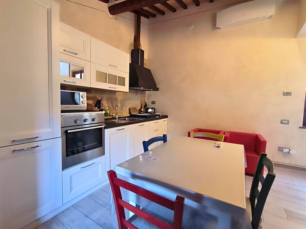 Appartamento a San gimignano in via san matteo, 2 - Foto 2