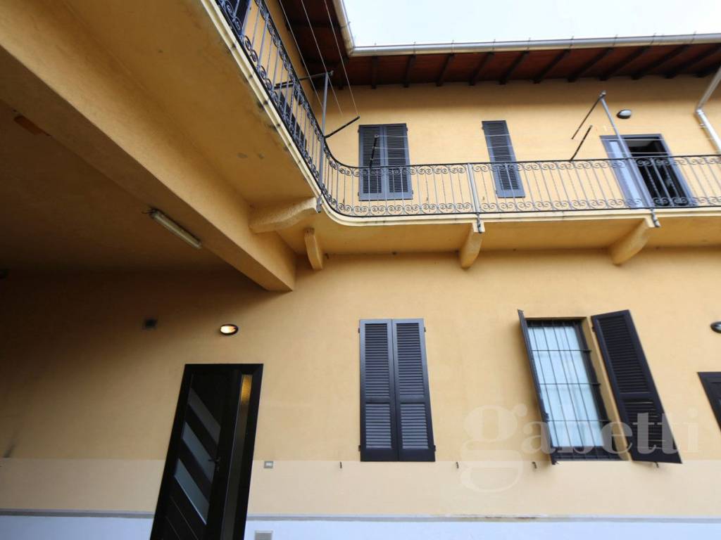 Appartamento a Gallarate in Via Nino Bixio, 10 - Foto 3