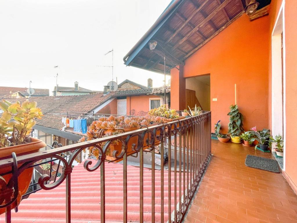 Appartamento a Invorio in piazza manzetti 23 - Foto 3