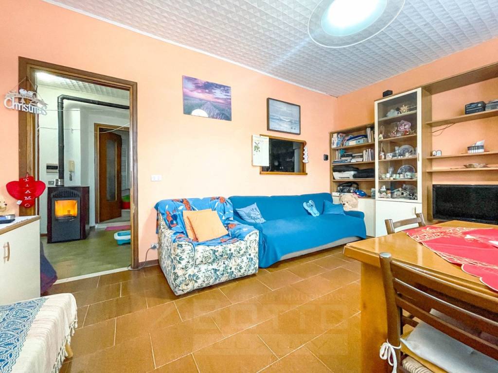 Appartamento a Invorio in piazza manzetti 23 - Foto 4