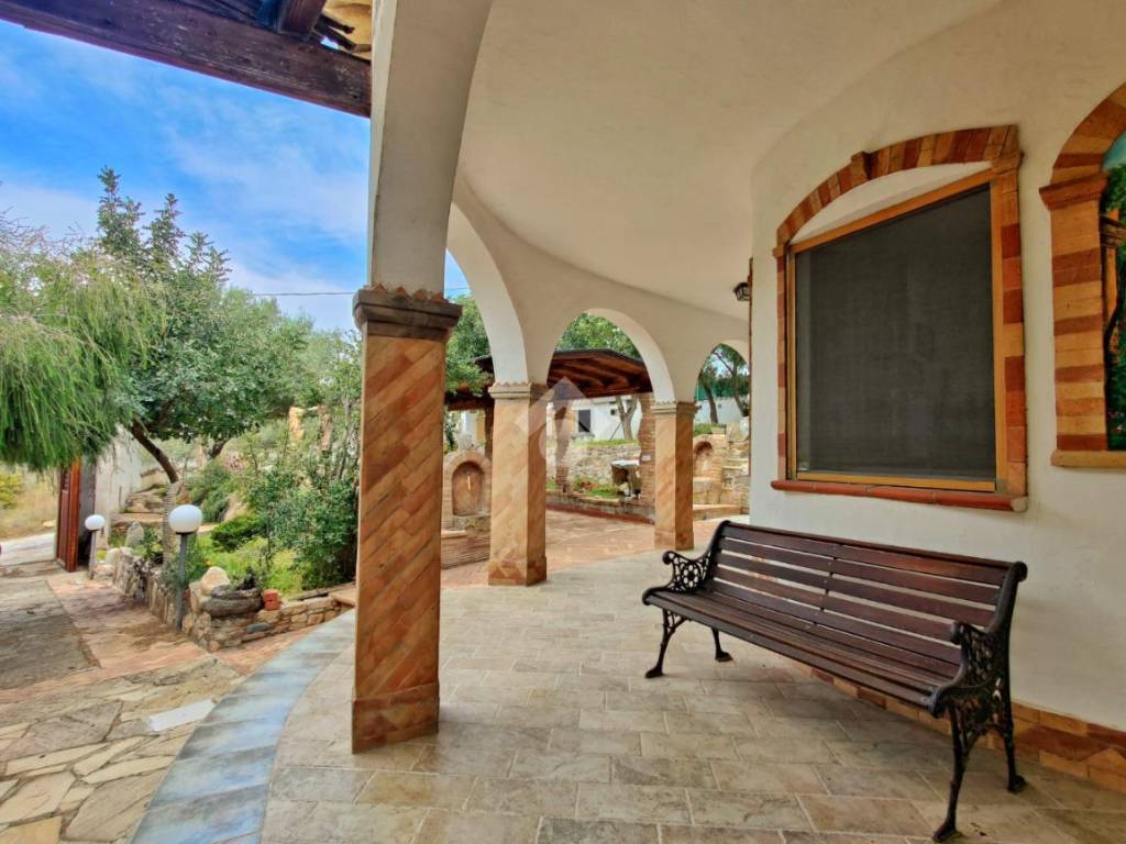 Villa a Quartu sant'elena in Via degli Ebani, 38 - Foto 3