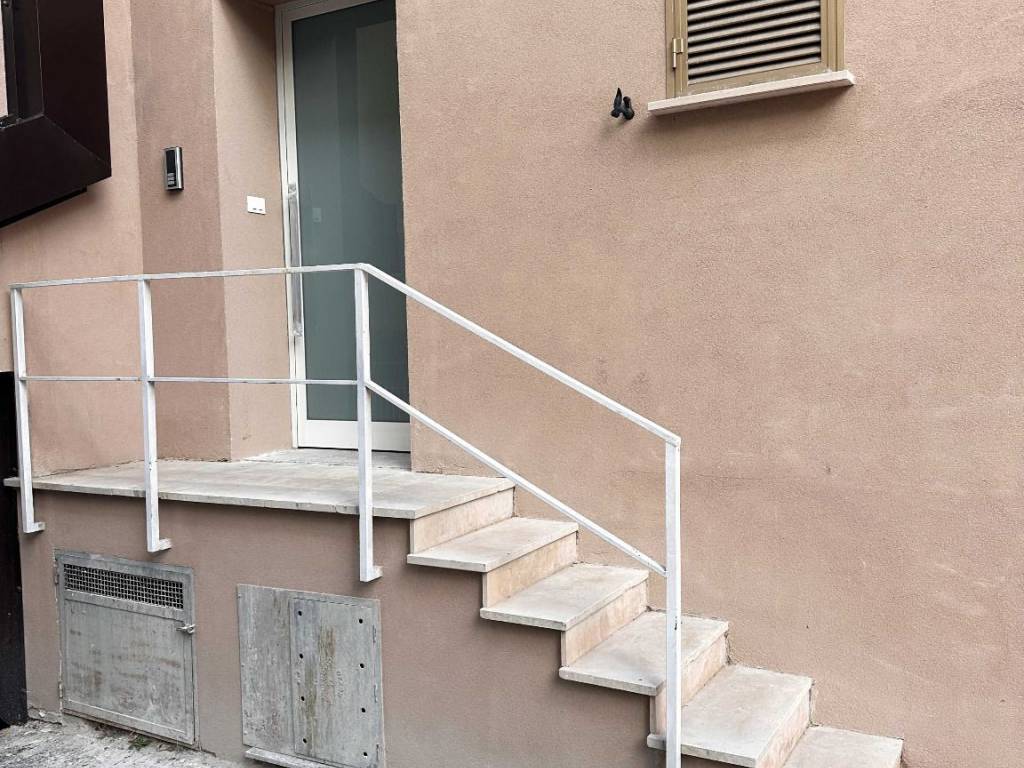 Appartamento a Teramo in Via Luigi Cadorna, 37 - Foto 4
