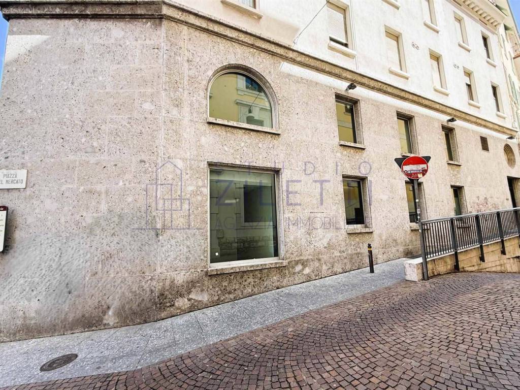Immobile a Brescia in Via Fratelli Porcellaga, 19 - Foto 5
