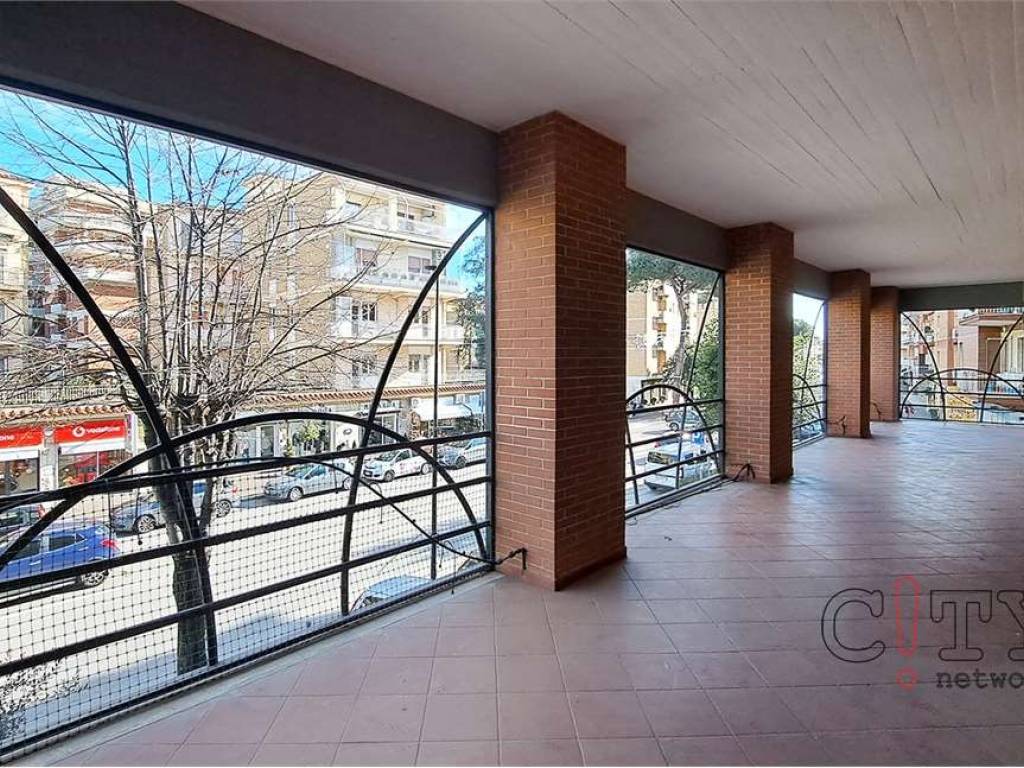 Immobile a Pomezia in Via Roma - Foto 2