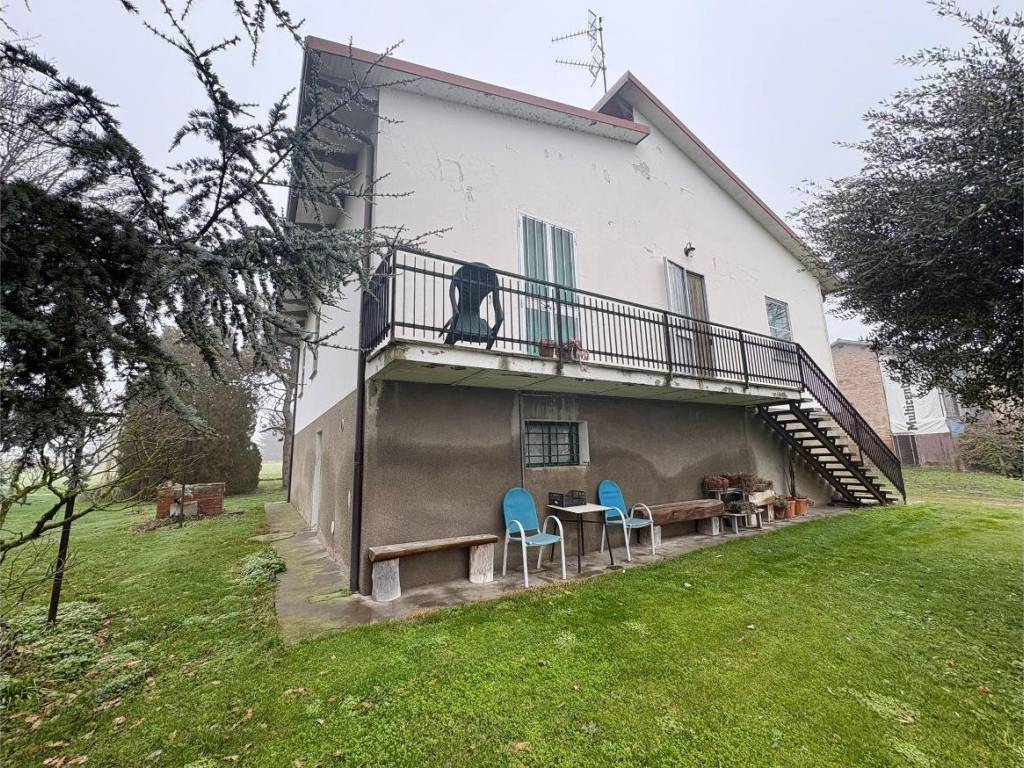 Villa a Imola in Via Ladello - Foto 2