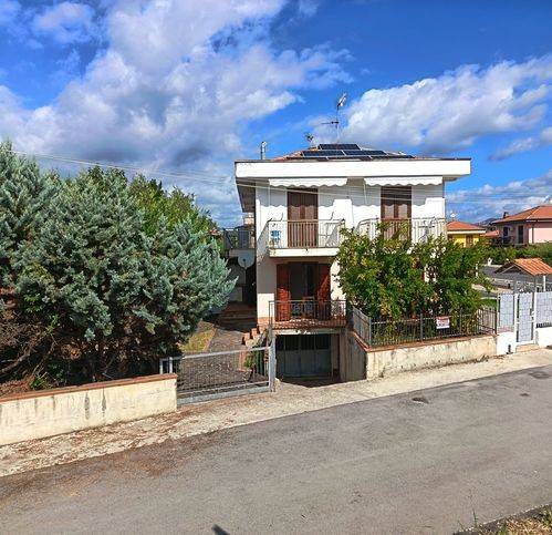 Appartamento a Castelnuovo cilento in Via Campo Sportivo - Foto 3