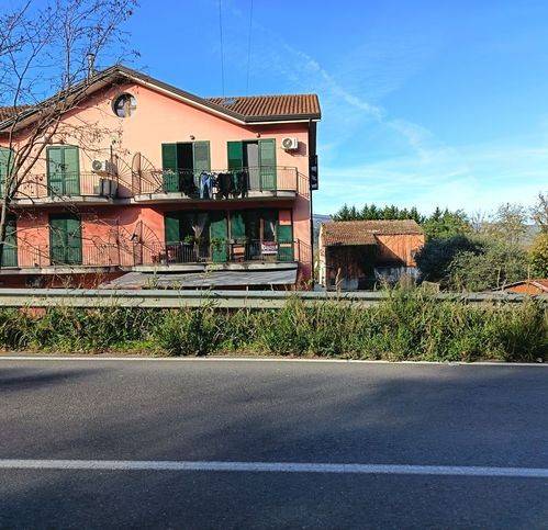 Appartamento a Castelnuovo cilento in Via Chiesa San Chiara 14 - Foto 2