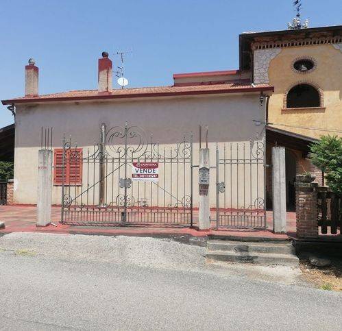 Villa a Casal velino in Via Chiusa Del Pero 22 - Foto 2