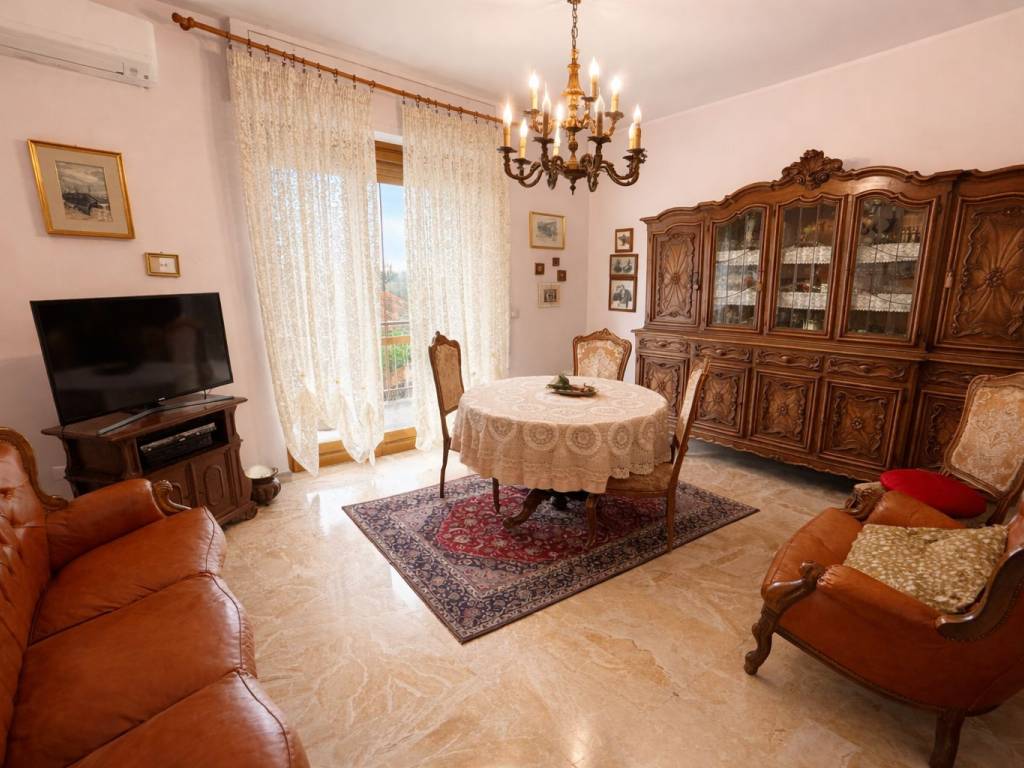 Appartamento a Moncalieri in Via Pasubio , 7 - Foto 5