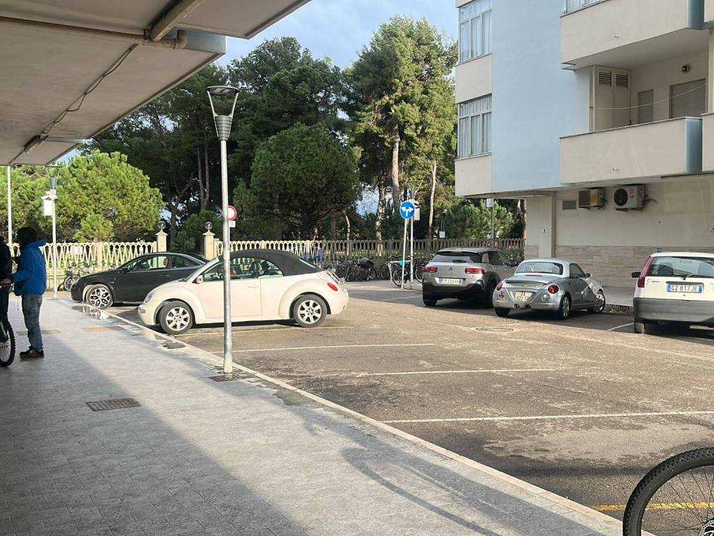 Appartamento a Montesilvano in Via Lago di Como - Foto 2
