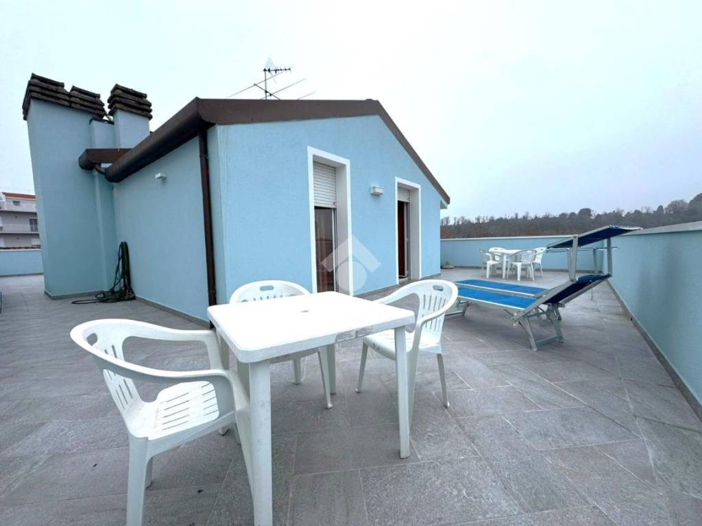 Attico / mansarda a Cattolica in Via Violante del Prete, 111 - Foto 3