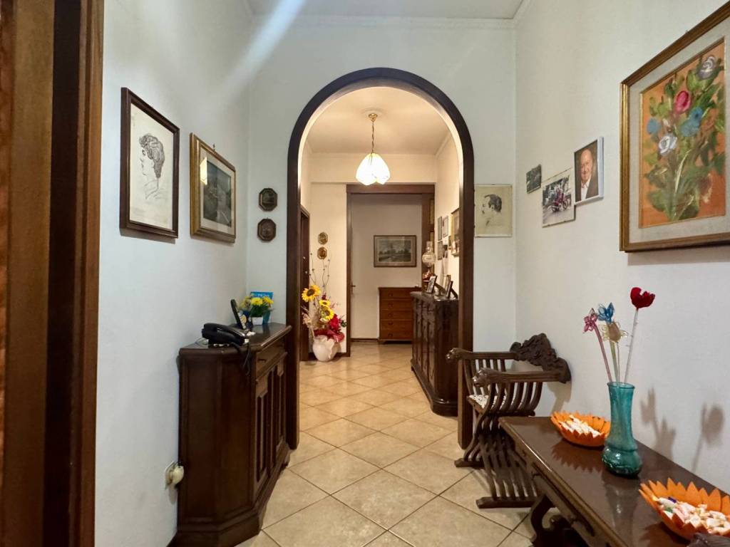 Appartamento a Prato in Viale Galileo Galilei - Foto 3