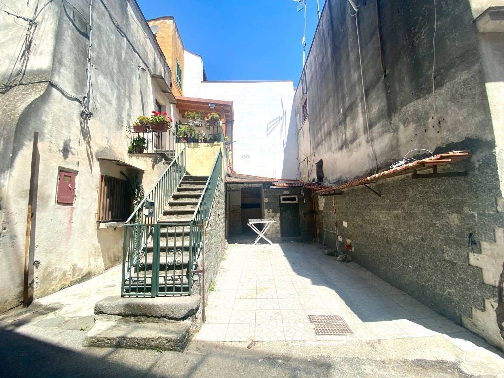 Casa indipendente a Castello di cisterna in Vico Cacciatori 2, 7 - Foto 3