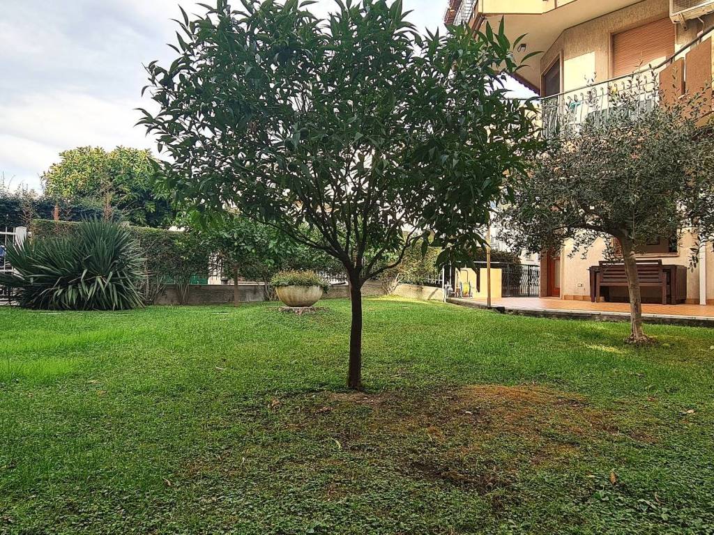 Appartamento a Bordighera in Via 1 Maggio, 56 - Foto 2