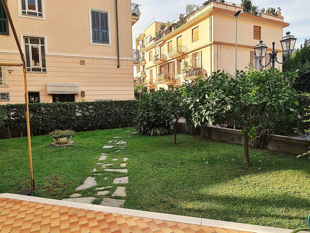 Appartamento a Bordighera in Via 1 Maggio, 56 - Foto 5
