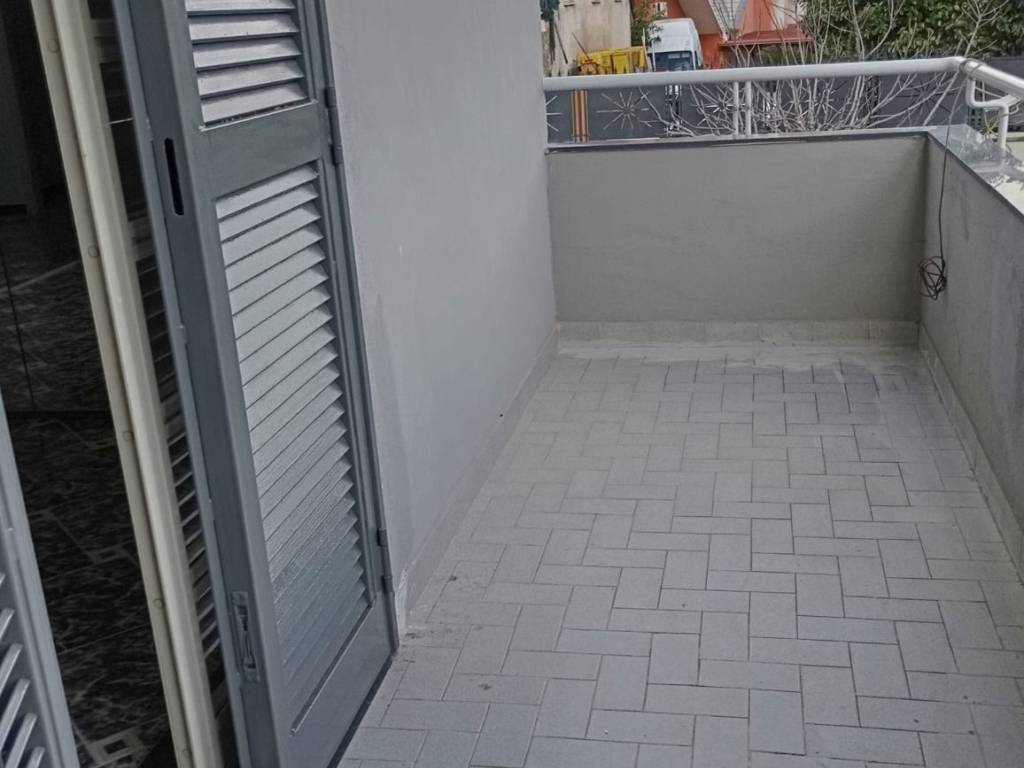 Appartamento a Pozzuoli in Via Monterusso, 70 - Foto 2