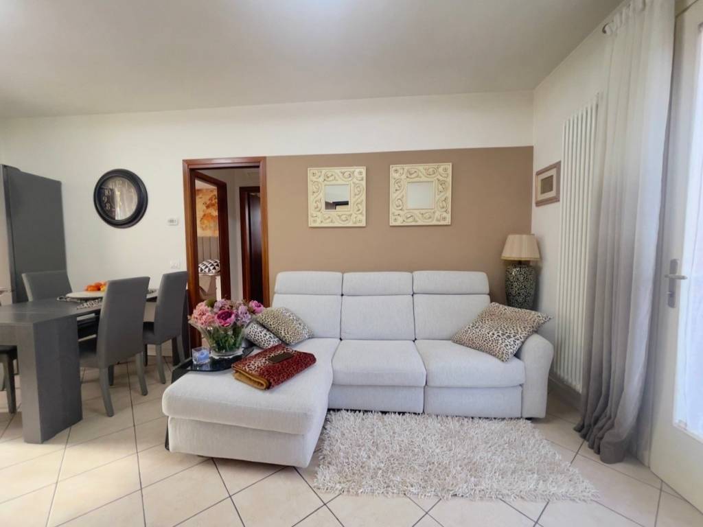 Appartamento a Rossano veneto in Via Crearo - Foto 4
