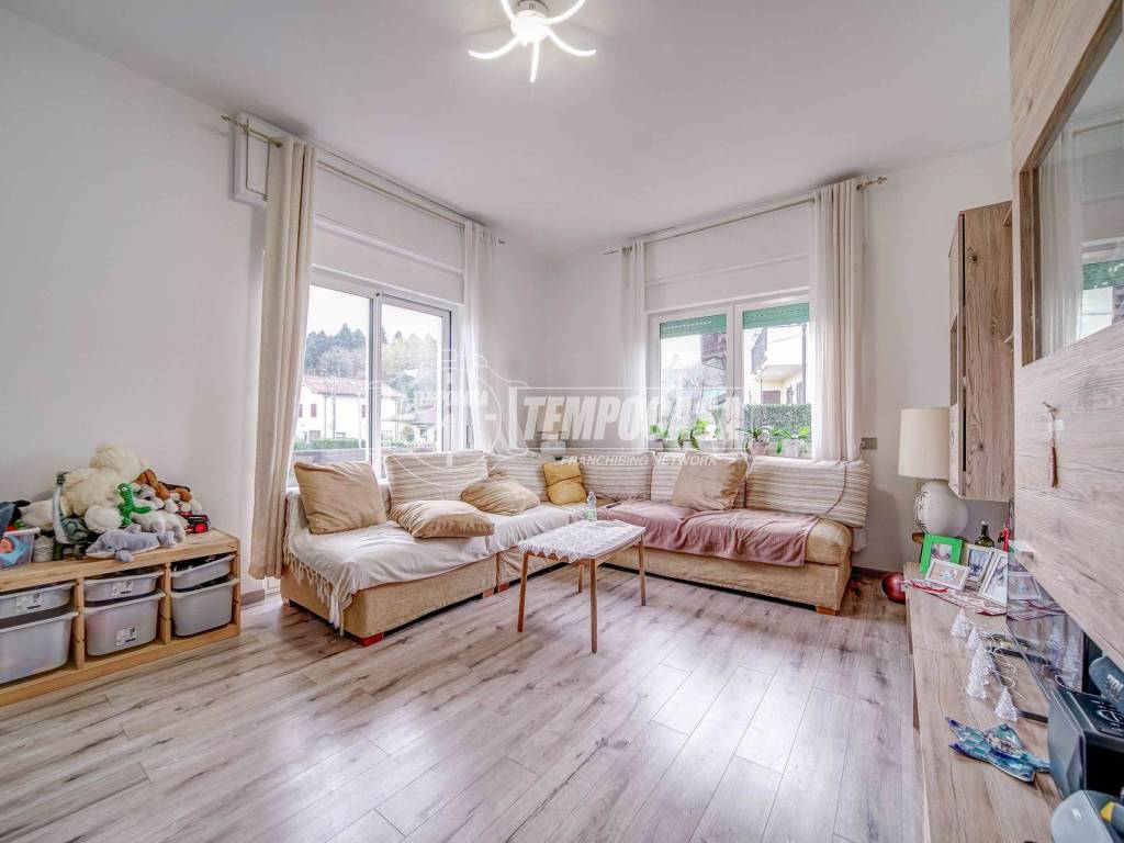 Villa a Dormelletto in Via XXV Aprile - Foto 5