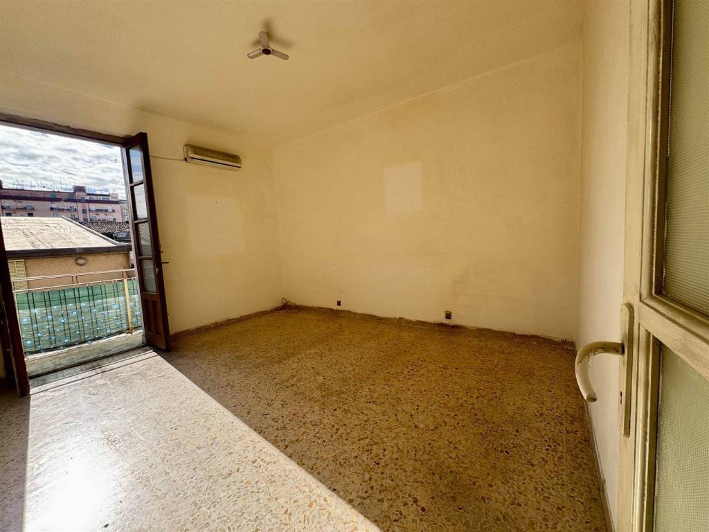 Appartamento a Catania in Via Carlo Forlanini - Foto 5