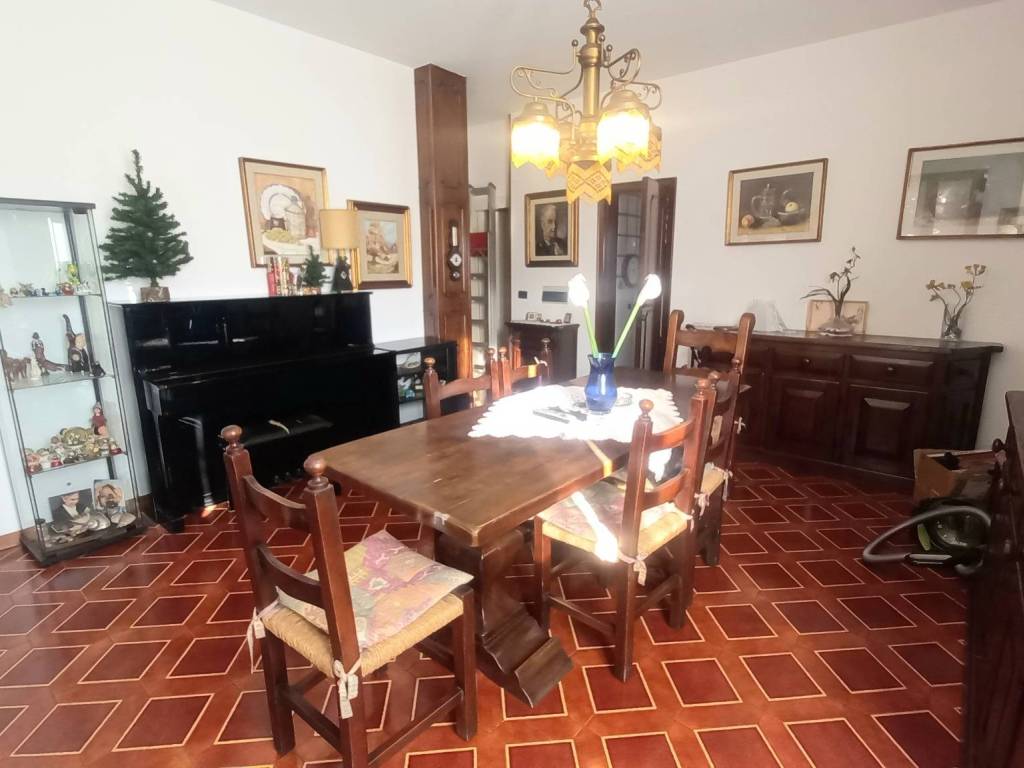 Villa a Brescia in Villaggio Badia Via 1, 84 - Foto 5