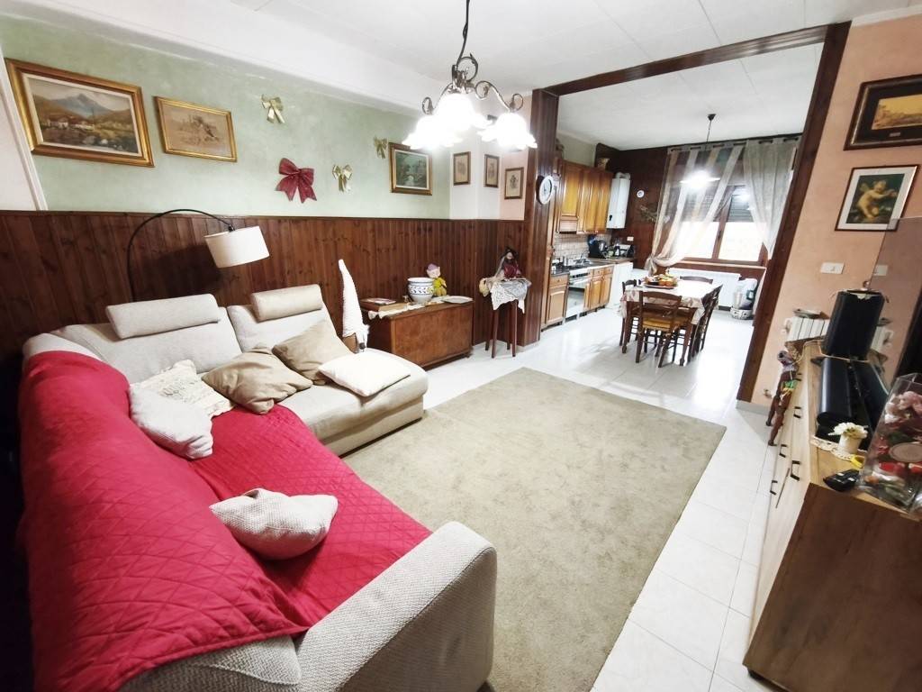 Casa indipendente a Avezzano in Via Appennini - Foto 4