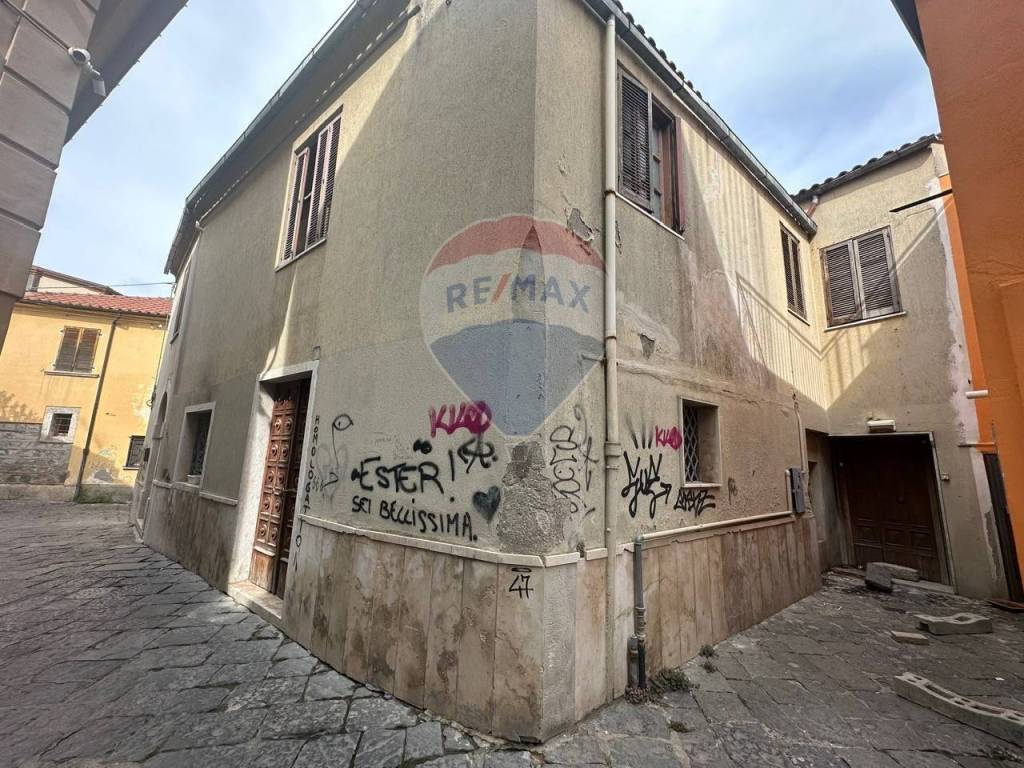 Casa indipendente a Benevento in VIA NICCOLO FRANCO, 59 - Foto 4