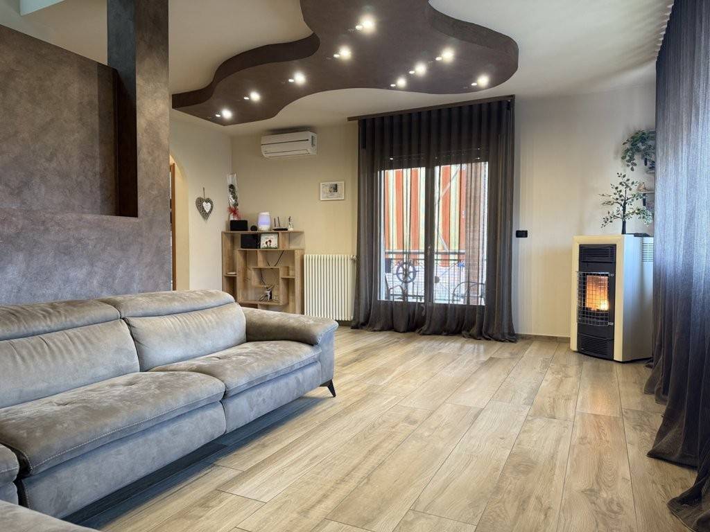 Villa a Salsomaggiore terme in Via Firenze - Foto 3