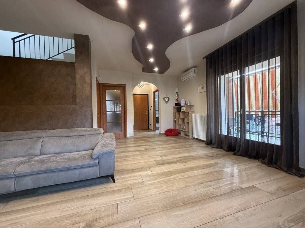 Villa a Salsomaggiore terme in Via Firenze - Foto 5