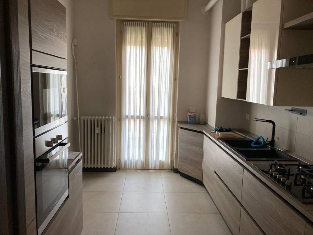 Appartamento a Lodi in Viale delle Rimembranze, 38 - Foto 4