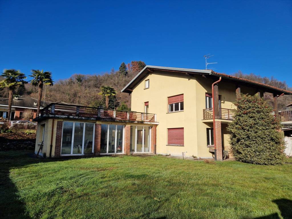 Villa a Serravalle sesia in Via Guglielmo Marconi, 38 - Foto 3